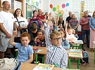 Více než dvě stě prvňáčků zasedlo do školních lavic ve čtvrtém obvodě