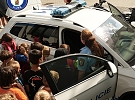 Jak vypadá služba strážníků v Plzni zblízka? To přijely zjistit děti z příměstského tábora z Třemošné