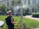 Mlžítka v ulicích Plzně opět osvěžují během tropických dnů