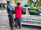 Když strážníci pátrají po hledaných, bývá to často rychlé