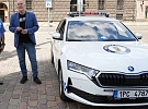 Nový vůz městské policie pomůže zvýšit bezpečnost u škol i na frekventovaných silnicích