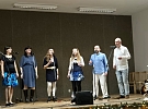 Adventní koncert pro Malou Jógu se vydařil
