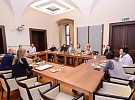 Výtěžek ze vstupného na reprezentační ples rozdělilo město Plzeň na charitativní účely